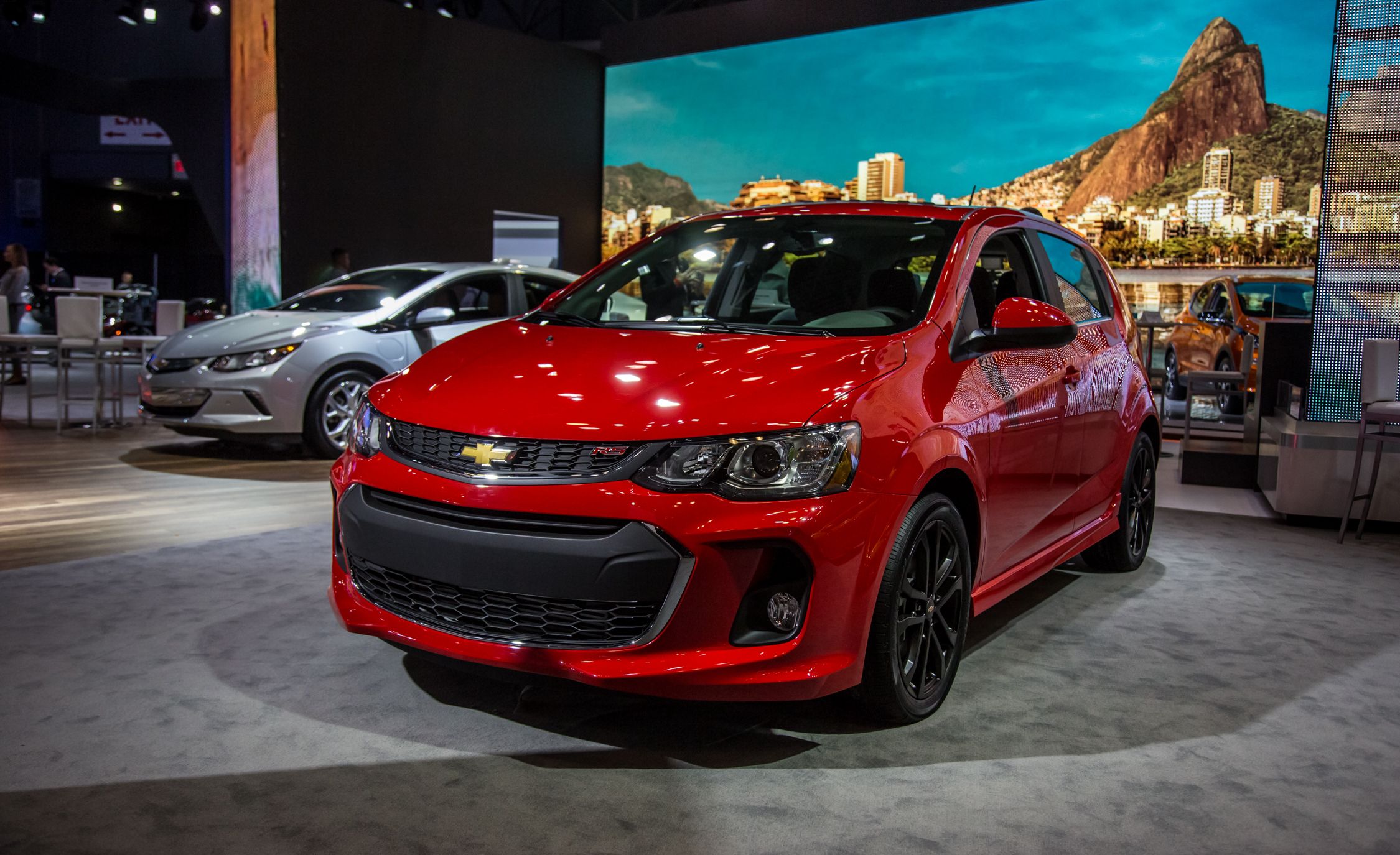 Chevrolet Sonic Reviews Price Photos And Specs Chevrolet Sonic Reviews Price Photos And Specs Car Driver