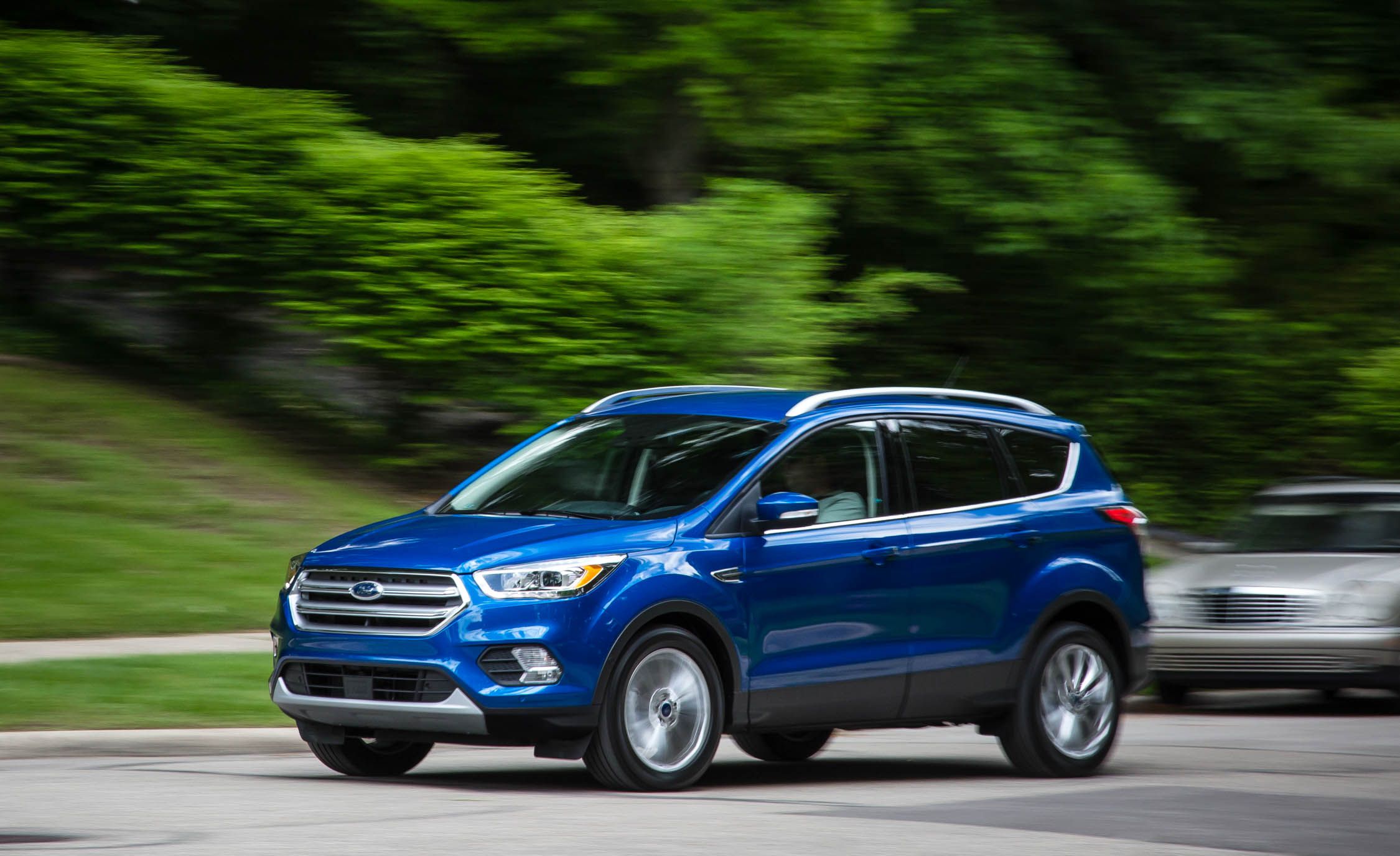 2020 Ford Escape Reviews Price Photos And Specs 2020 Ford Escape Reviews Price Photos And Specs Car Driver