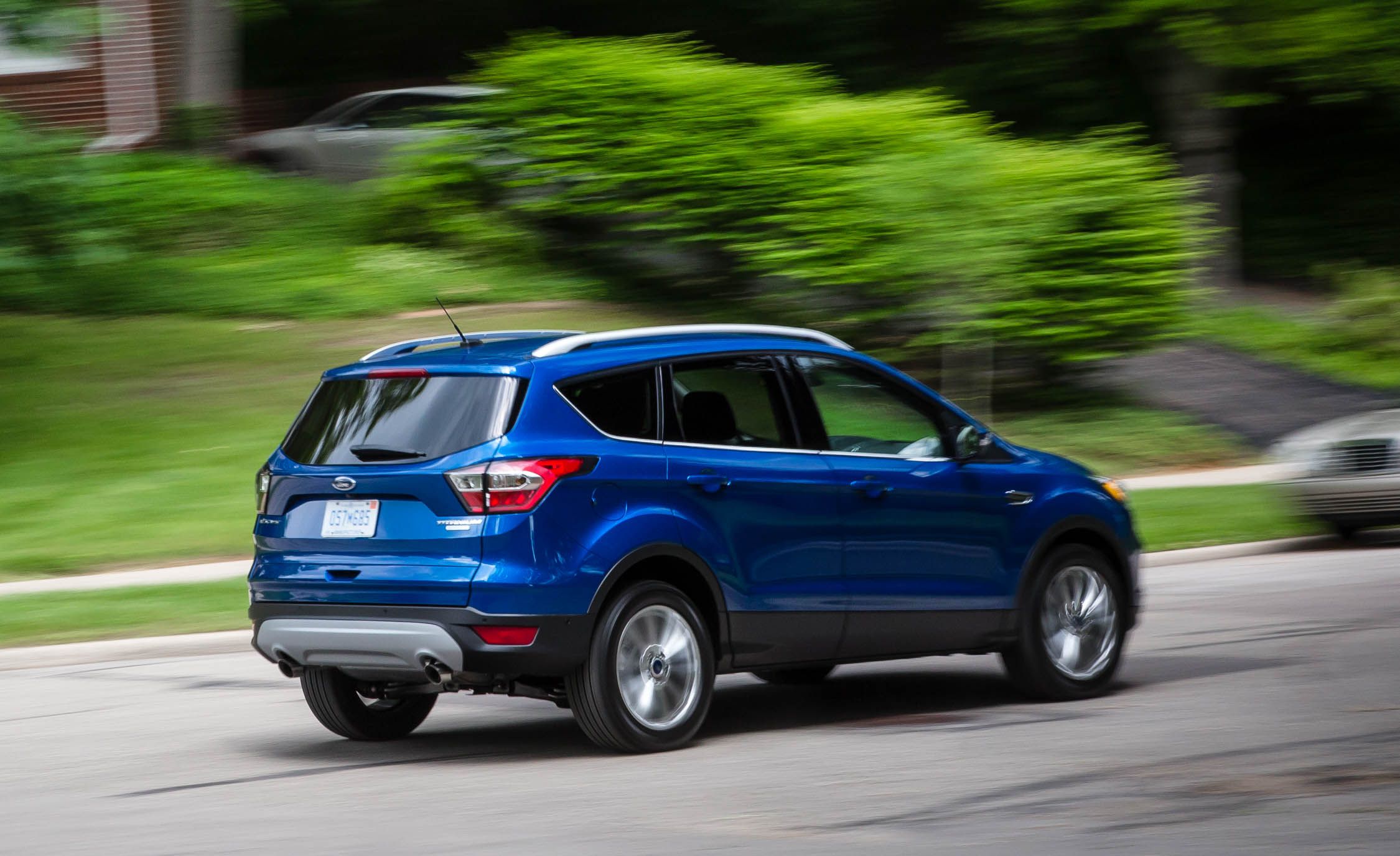 Ford Escape Reviews Price Photos And Specs Car Ford Escape Reviews Price Photos And Specs Car Driver