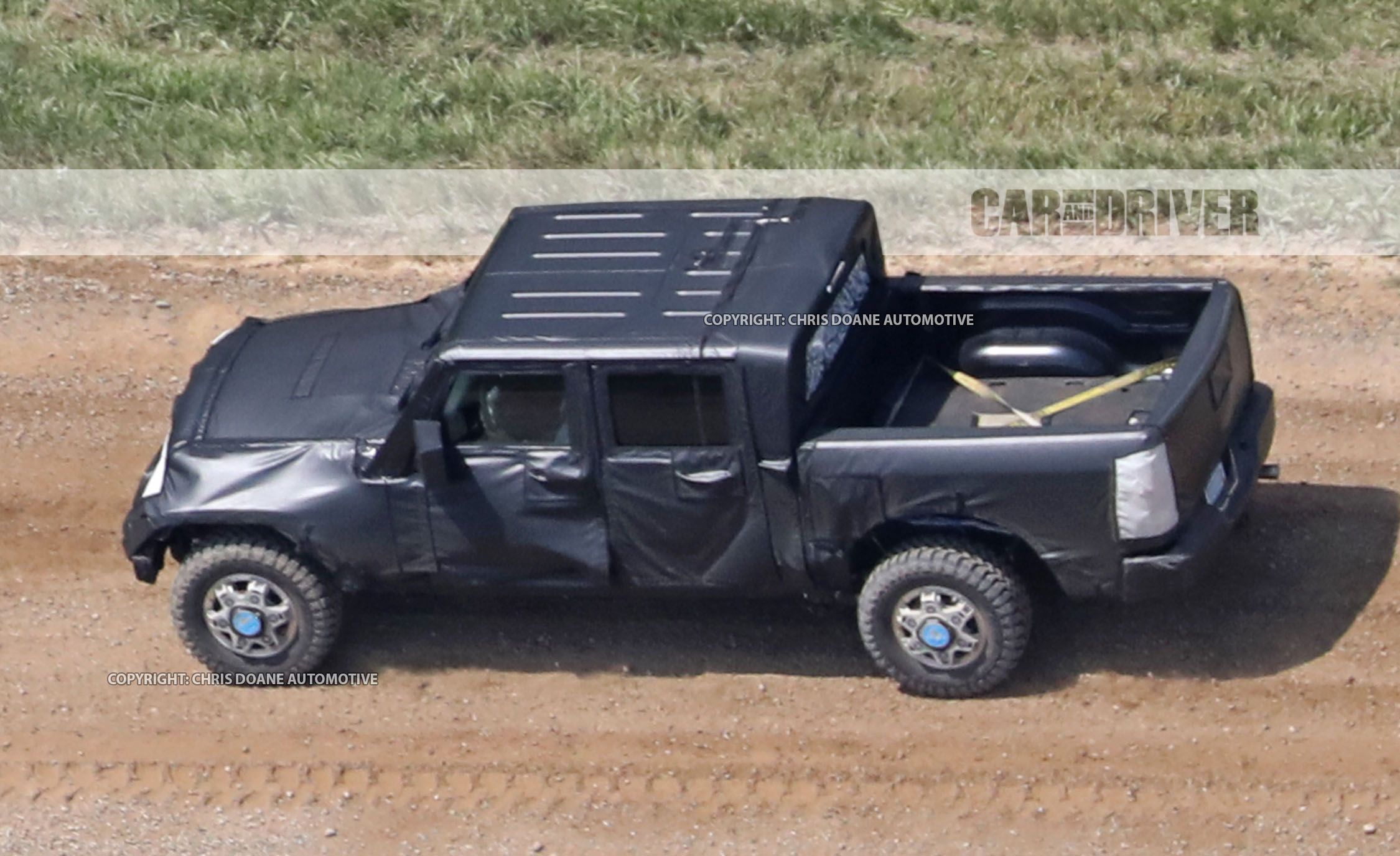 2018 Jeep Wrangler Pickup spy photo 124