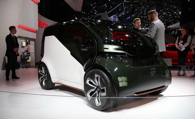 Honda Bringing A Boxy Commuter Concept To Ces News Car And Driver