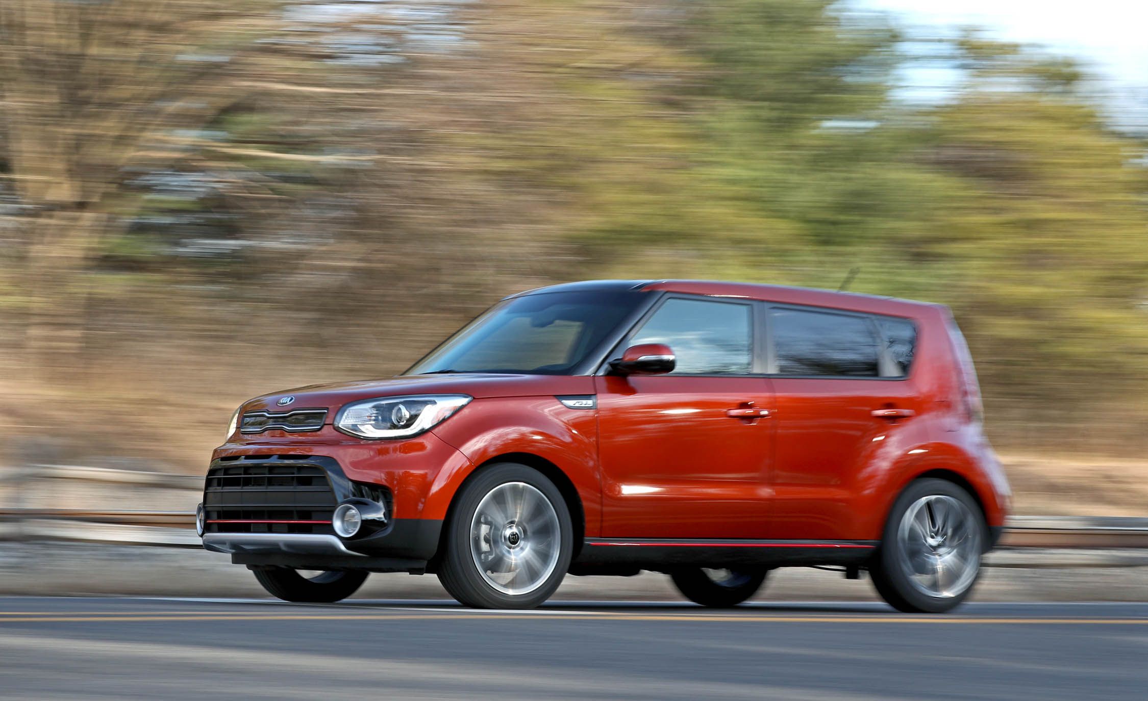 Kia Soul Reviews Price Photos And Specs Car Driver