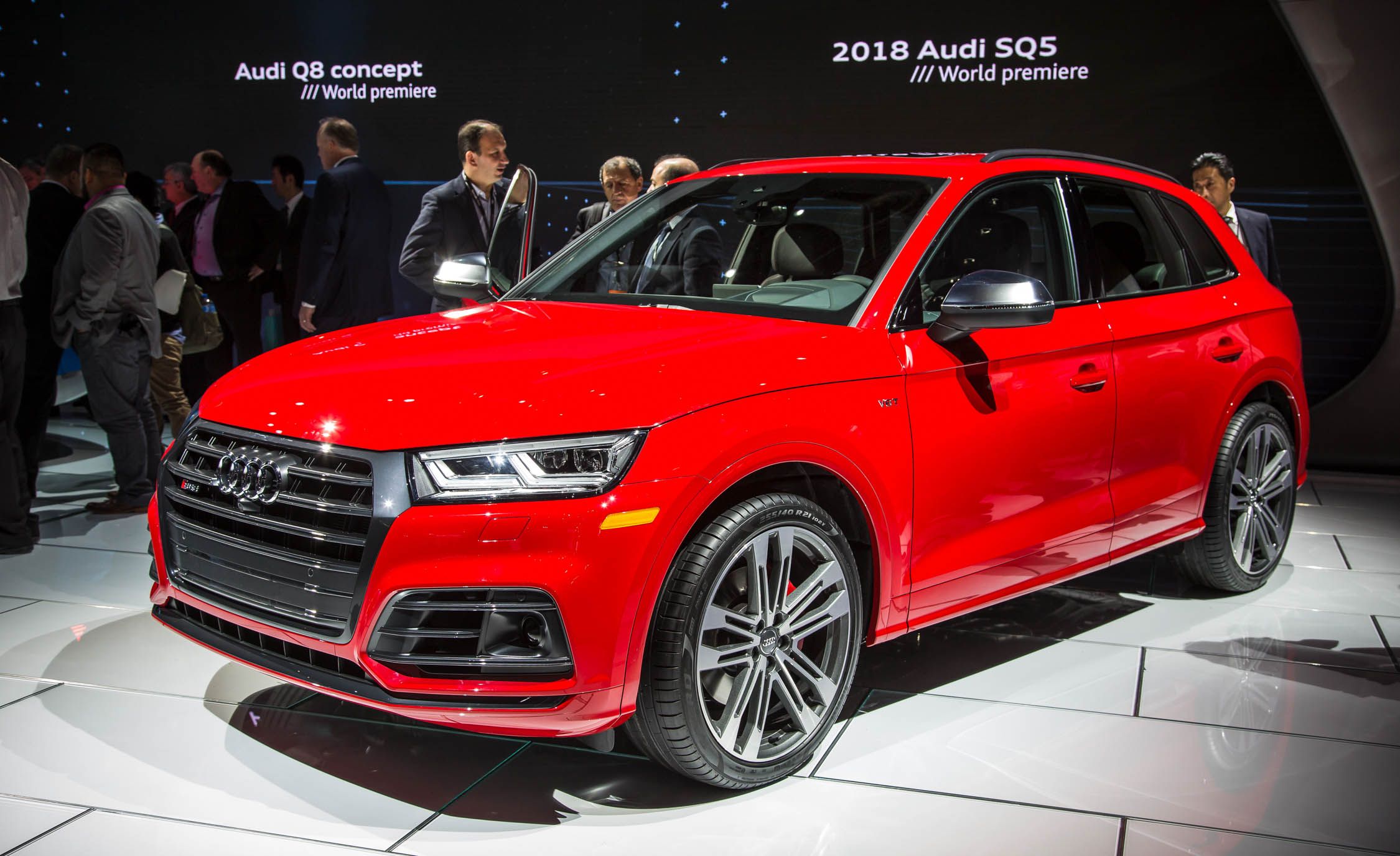 2018 Audi Sq5 Photos And Info News Car Driver 2018 Audi Sq5 3 0 Tfsi More Torque Without The Supercharger