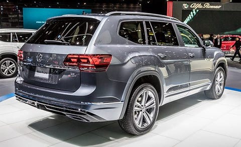 2018 Volkswagen Atlas Suv Gets R Line Treatment News Car And Driver 2018 Volkswagen Atlas R Line Inline