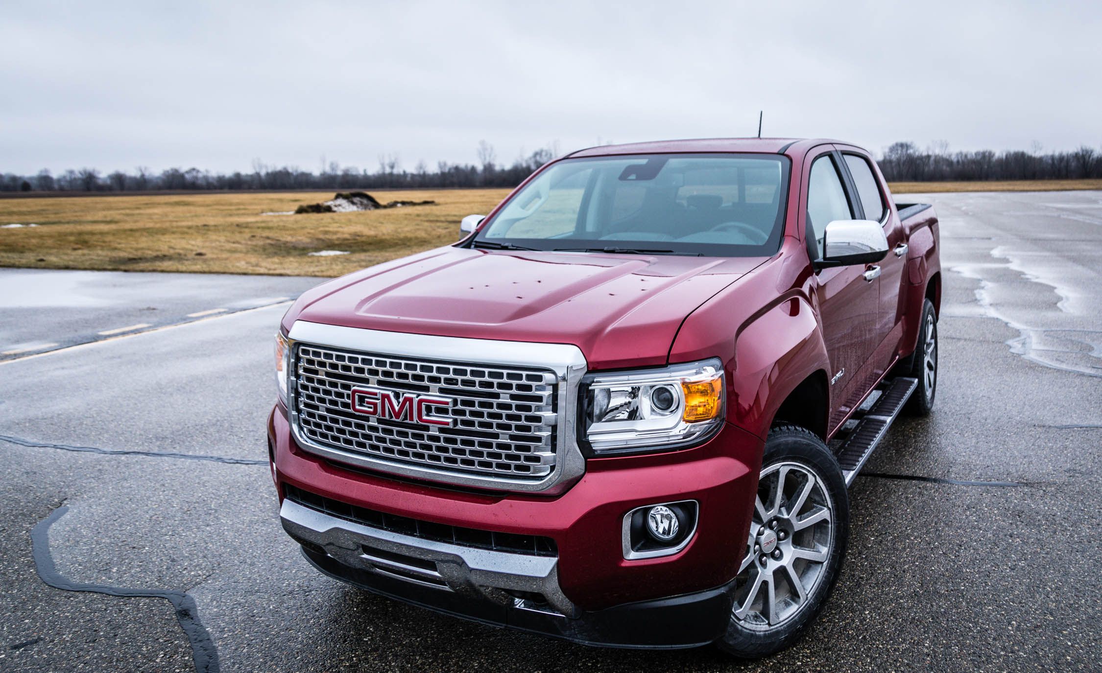 2019 Gmc Canyon Reviews Price Photos And Specs Car 2019 Gmc Canyon Reviews Price Photos And Specs Car Driver