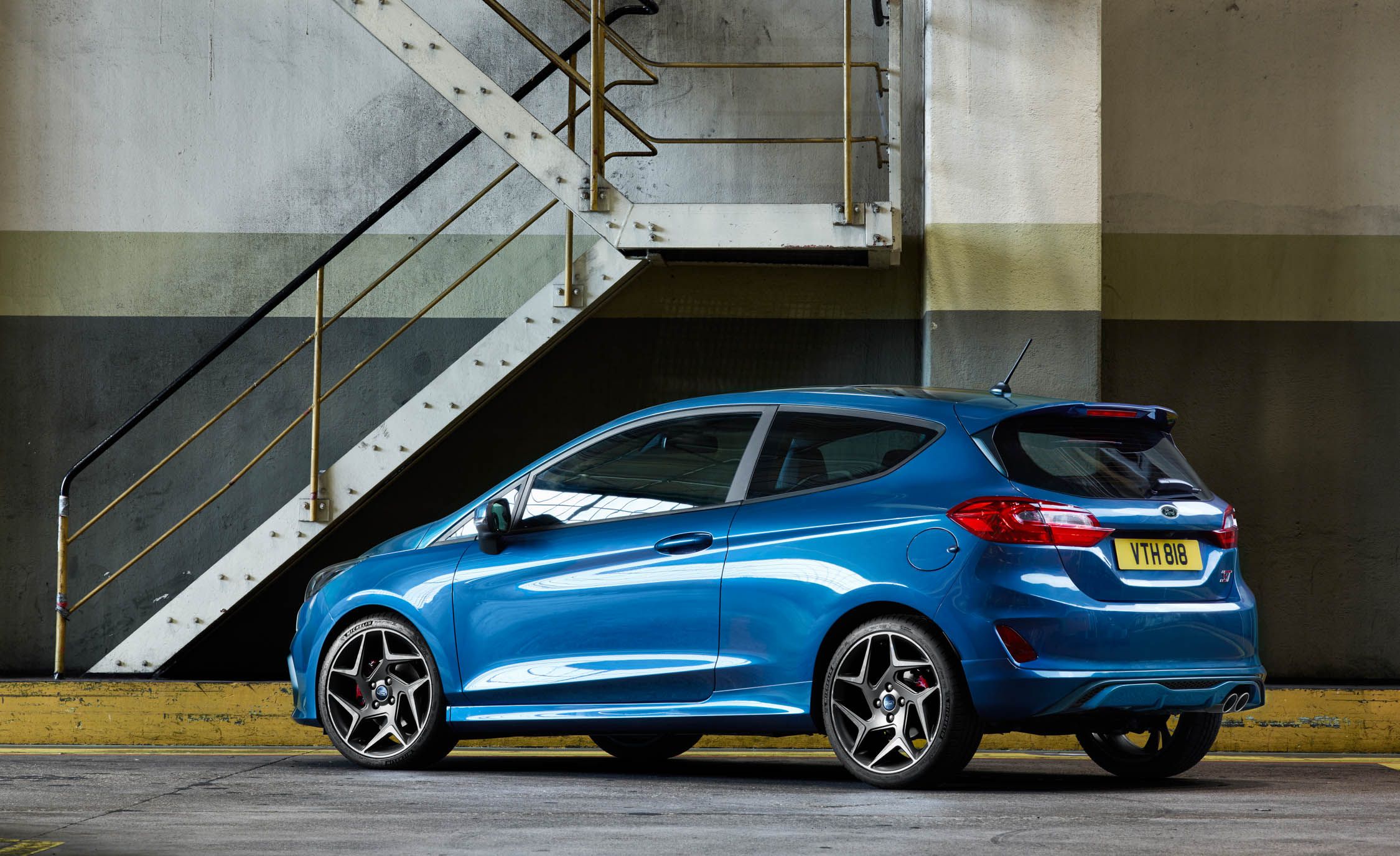 2019 Ford Fiesta St Reviews Price Photos And 2019 Ford Fiesta St Reviews Price Photos And Specs Car Driver