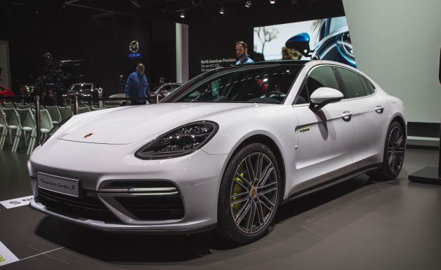 2018 Porsche Panamera Turbo S E Hybrid First Drive Review Car 2018 Porsche Panamera Turbo S E Hybrid First Drive Review Car And Driver