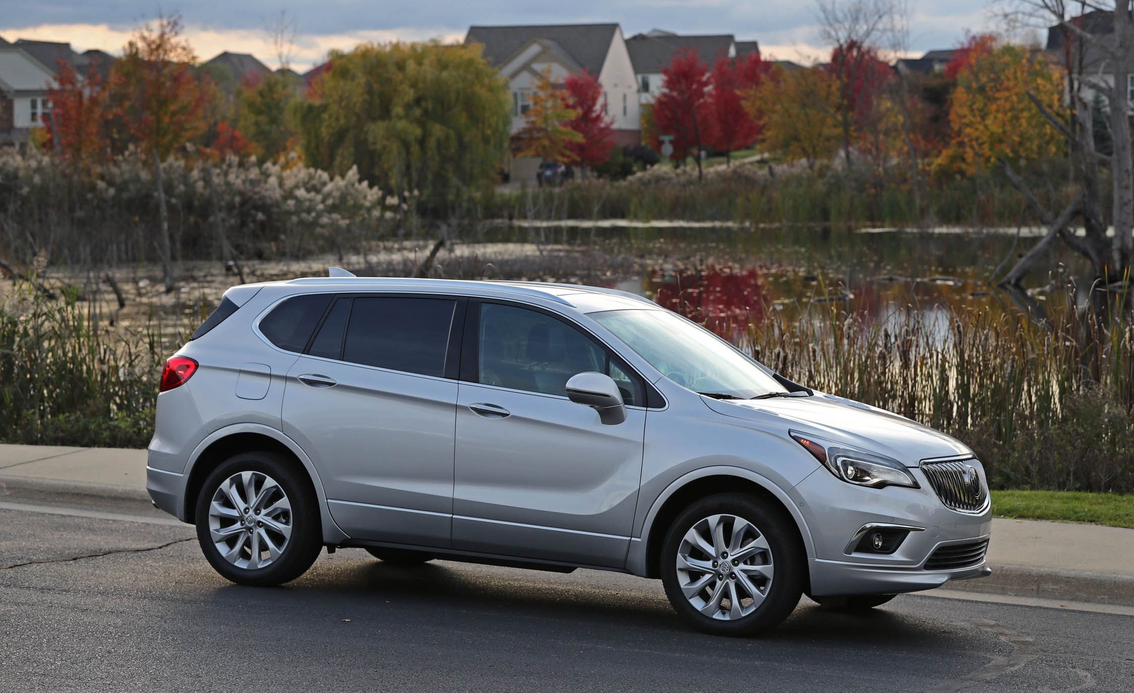 13 Safest Suvs For Families Crossovers With Top Safety Ratings
