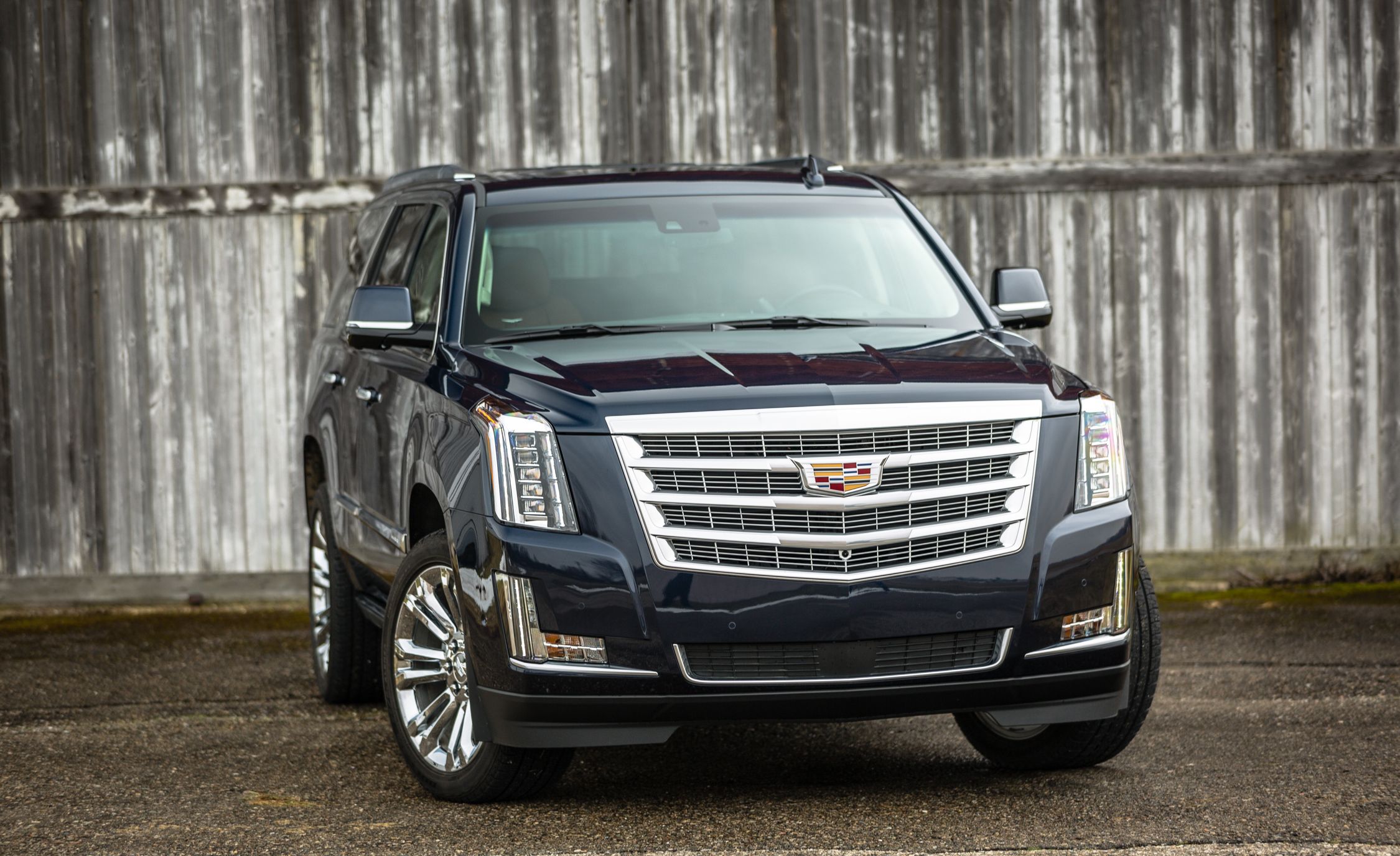 2019 Cadillac Escalade Esv Reviews 2019 Cadillac Escalade Esv Reviews Price Photos And Specs Car Driver
