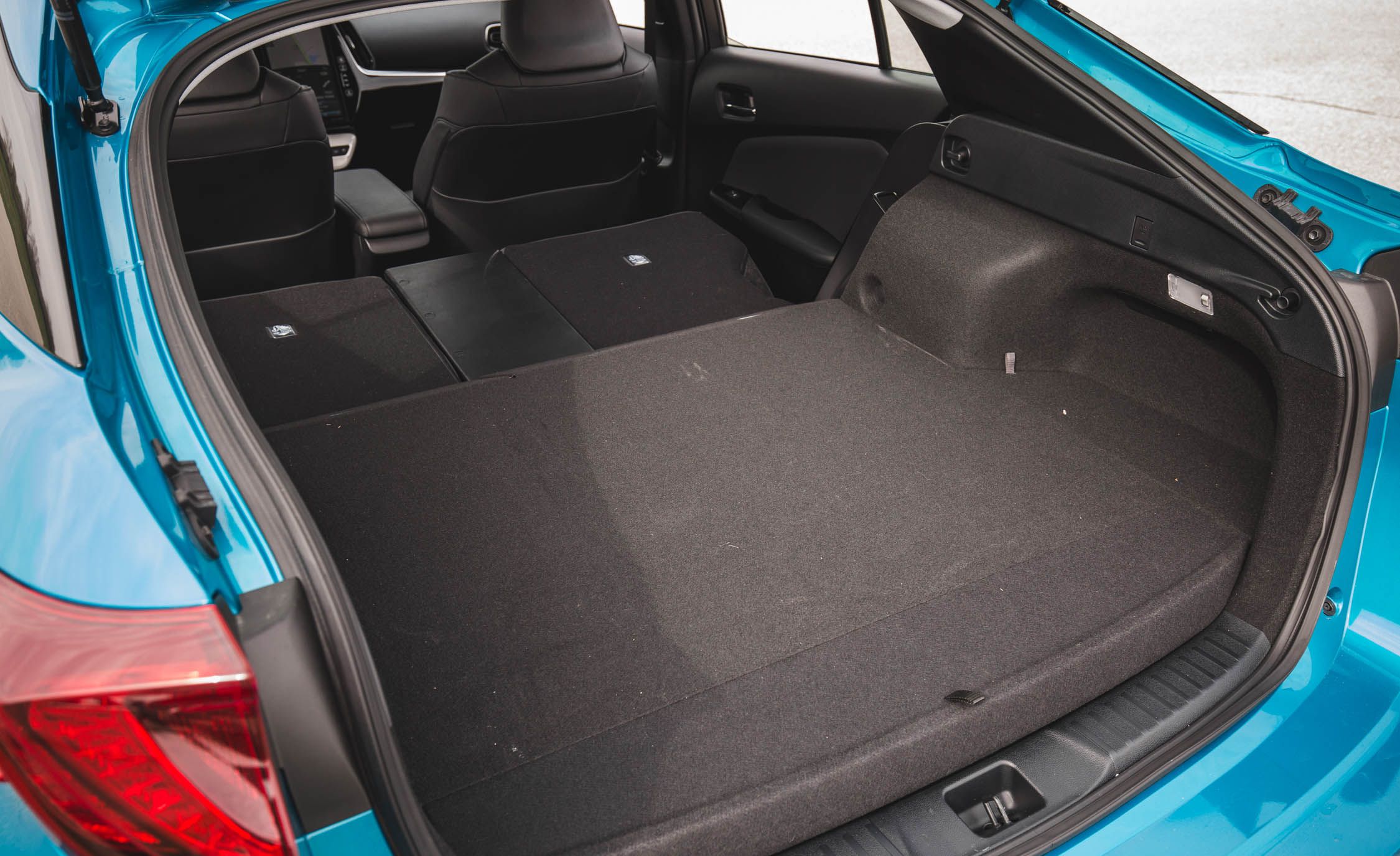 2020 Toyota Prius Prime Reviews Price Photos 2020 Toyota Prius Prime Reviews Price Photos And Specs Car Driver