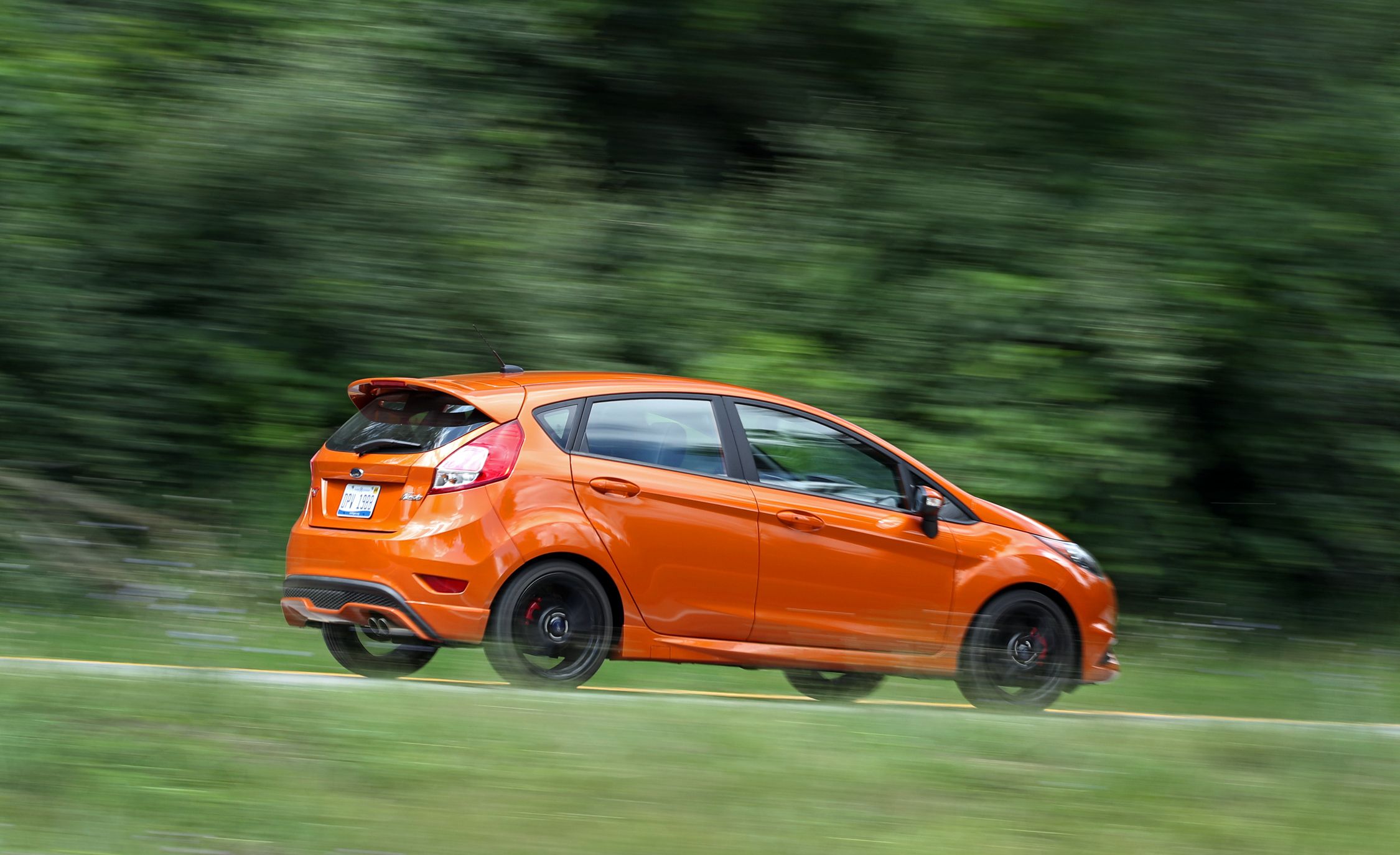 2019 Ford Fiesta St Reviews Price Photos And 2019 Ford Fiesta St Reviews Price Photos And Specs Car Driver
