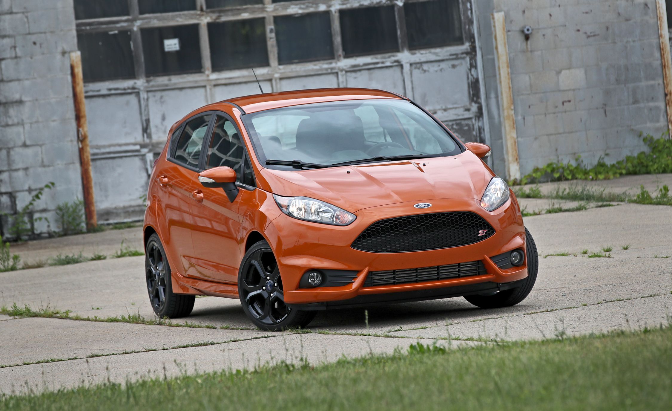 2019 Ford Fiesta St Reviews Price Photos And 2019 Ford Fiesta St Reviews Price Photos And Specs Car Driver