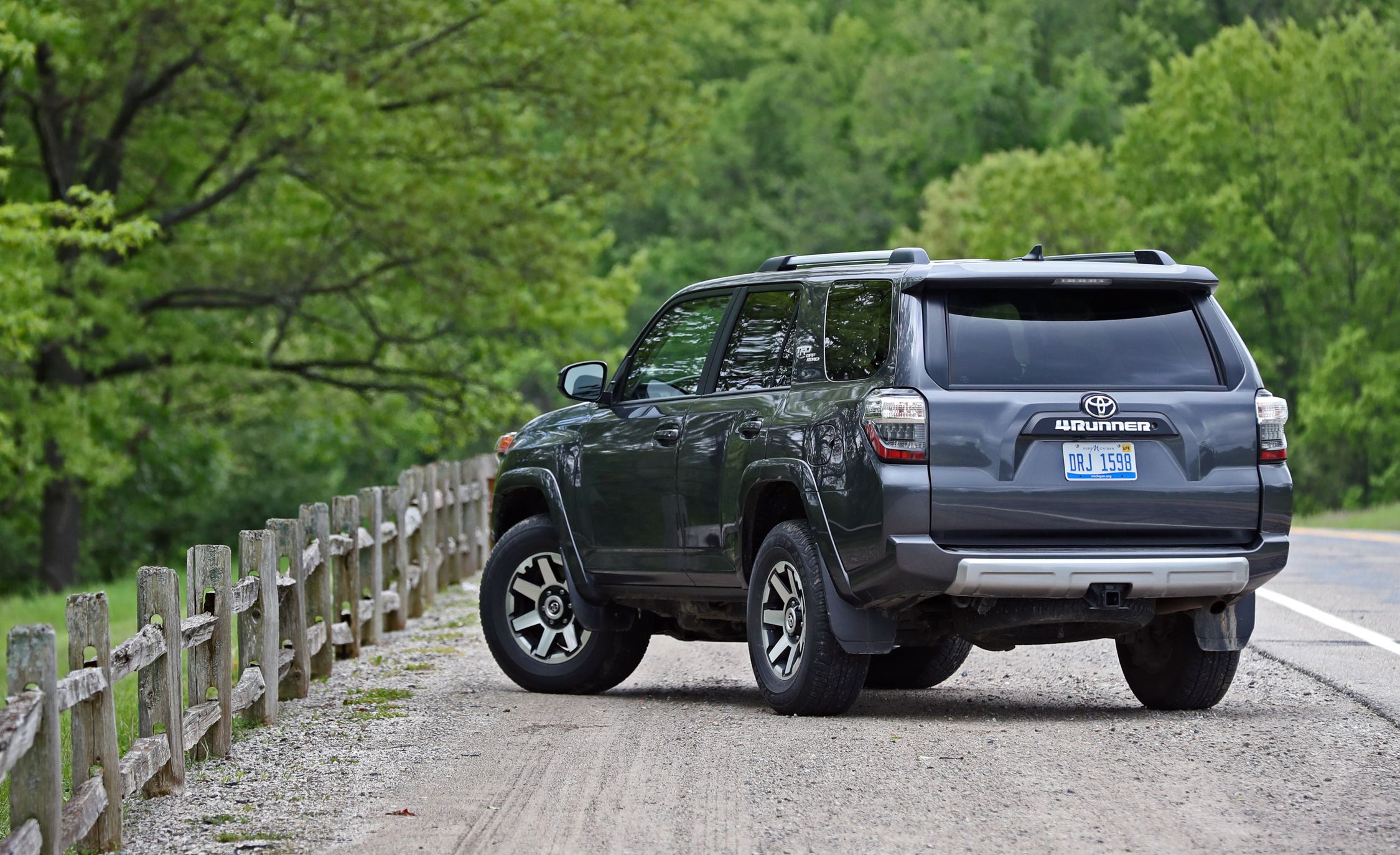 2019 Toyota 4runner Reviews Price Photos And 2019 Toyota 4runner Reviews Price Photos And Specs Car Driver