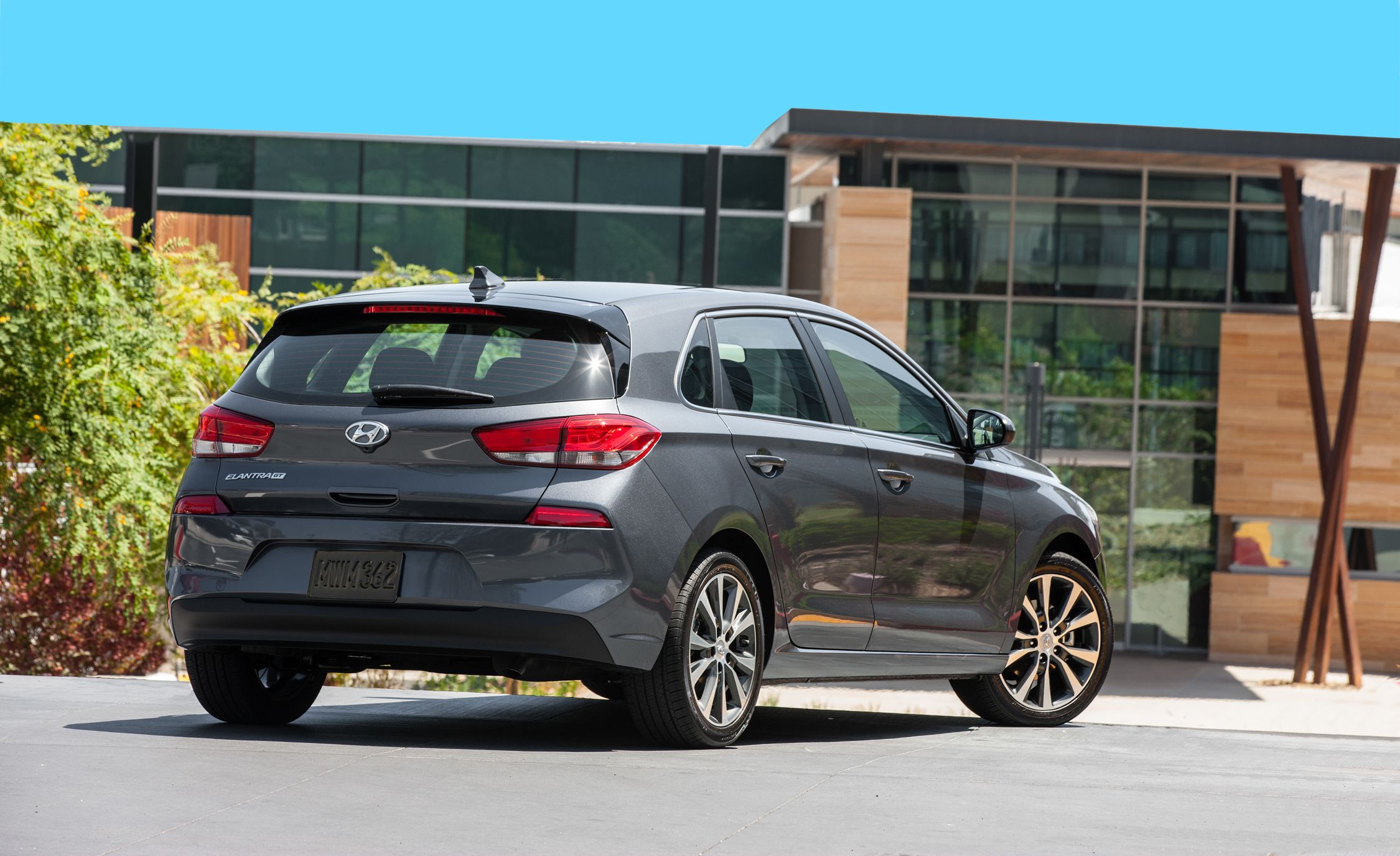 2019 Hyundai Elantra Gt Reviews Price Photos 2019 Hyundai Elantra Gt Reviews Price Photos And Specs Car Driver