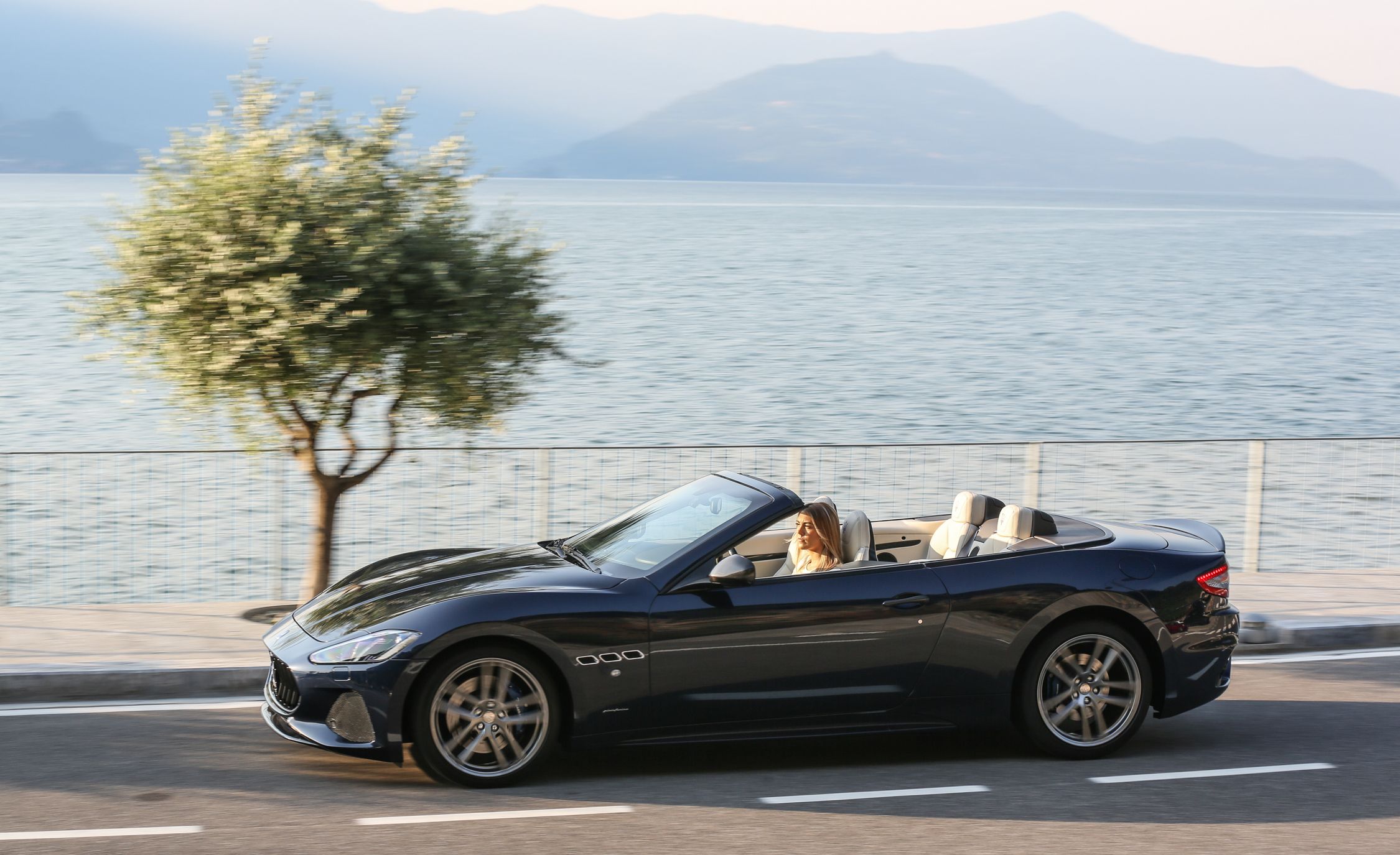 2019 Maserati Granturismo Reviews Price 2019 Maserati Granturismo Reviews Price Photos And Specs Car Driver