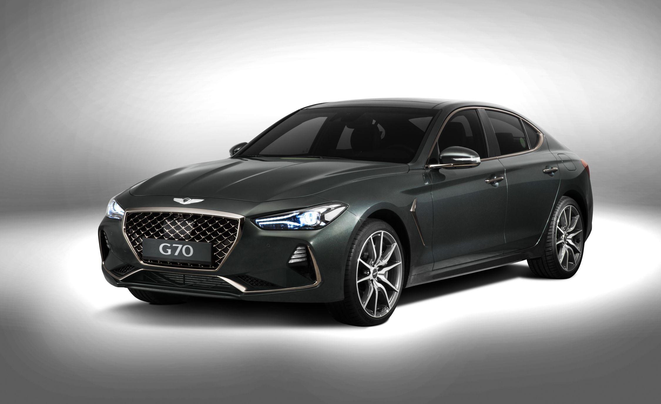 Genesis g70 аккумулятор