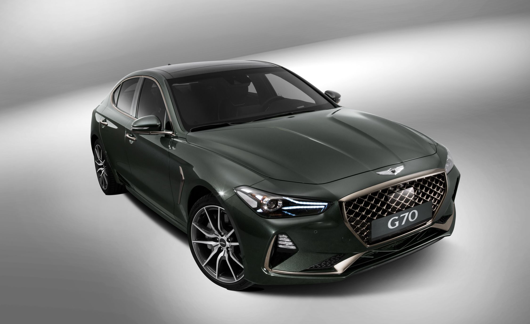 Genesis models. Hyundai Genesis g70. Хендай Генезис 70. Hyundai Genesis 2019 g70. Hyundai Genesis g70 2018.