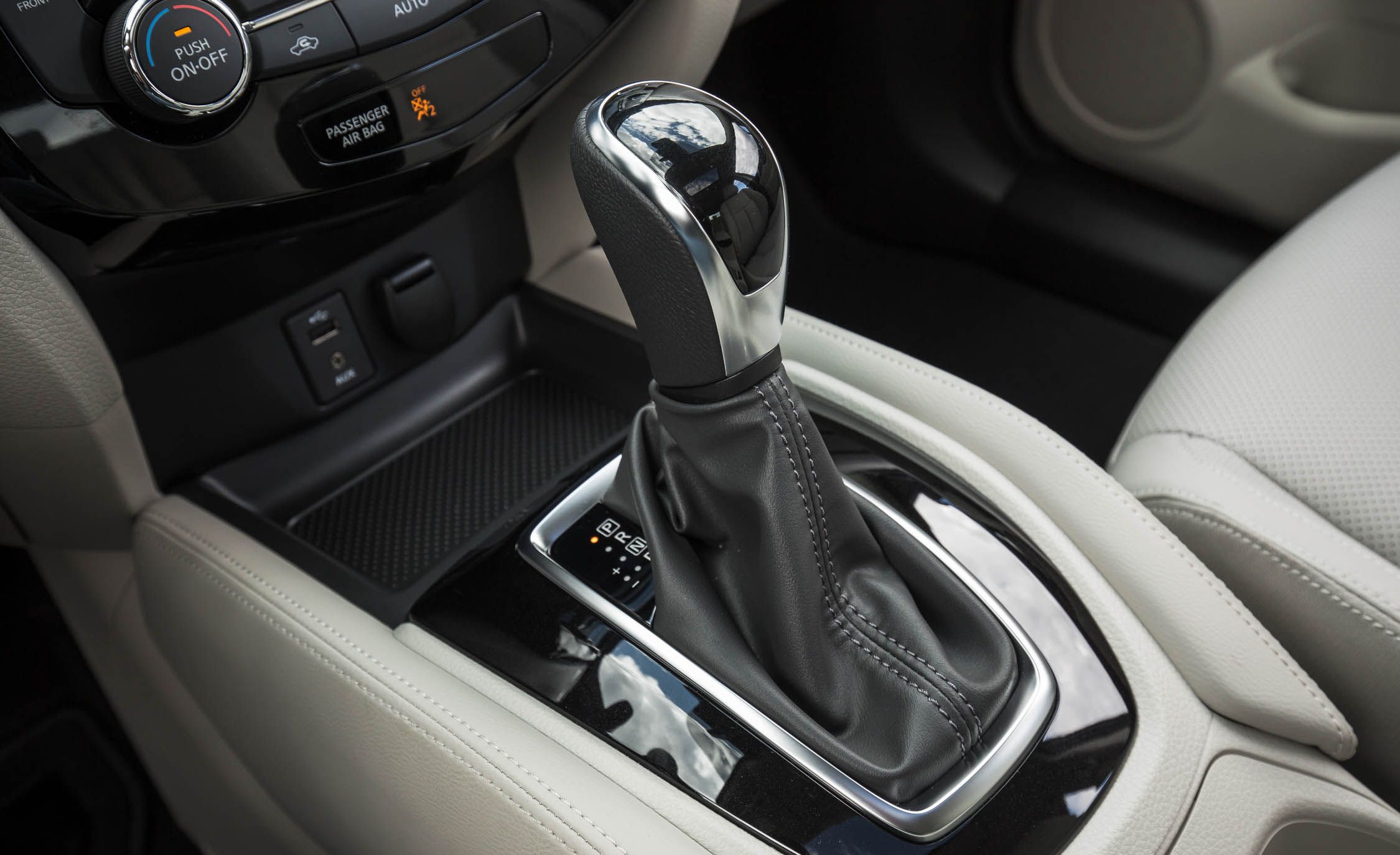 2020 Nissan Rogue Sport Reviews Price Photos 2020 Nissan Rogue Sport Reviews Price Photos And Specs Car Driver
