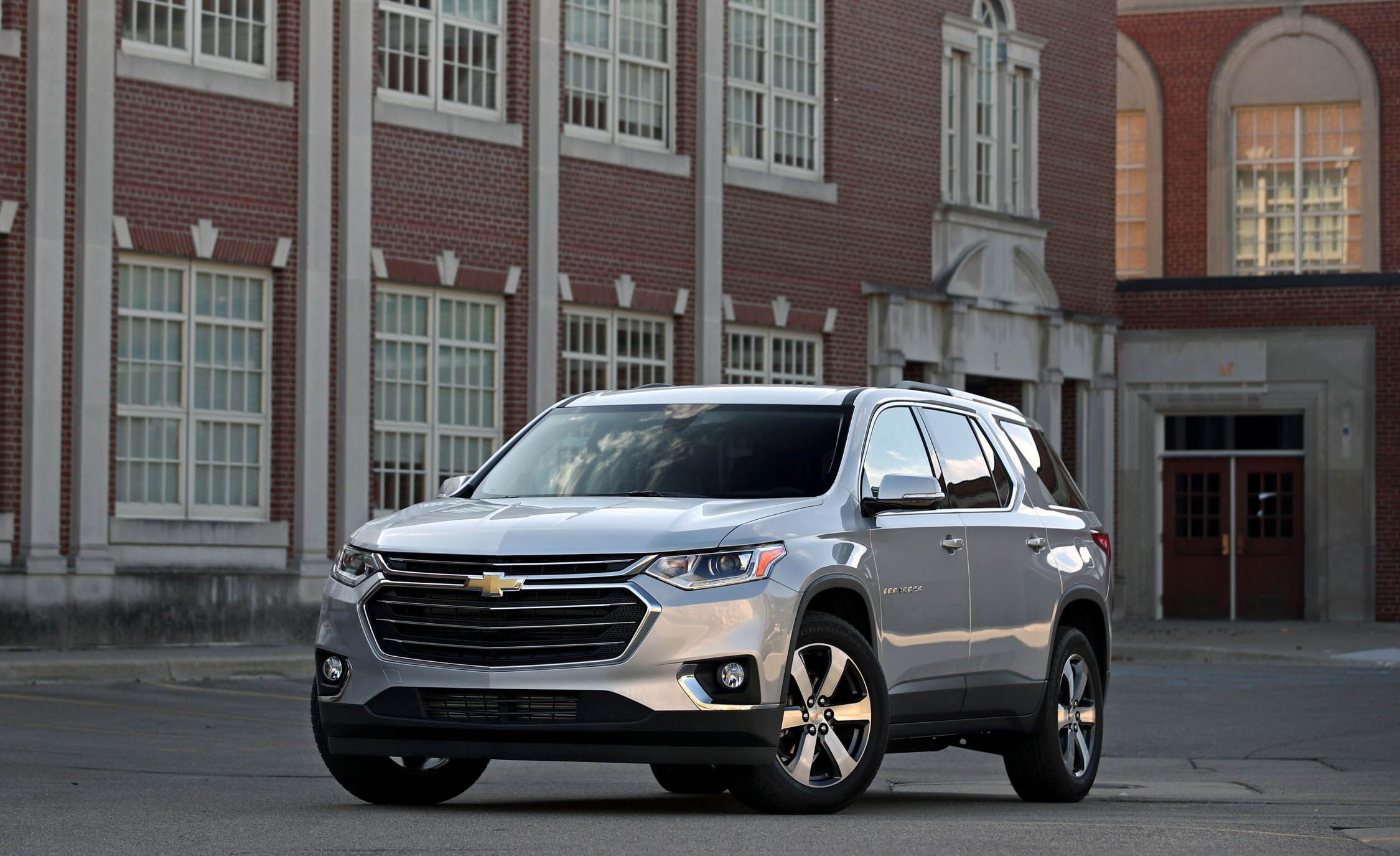 2019 Chevrolet Traverse Reviews Chevrolet Traverse Price Photos