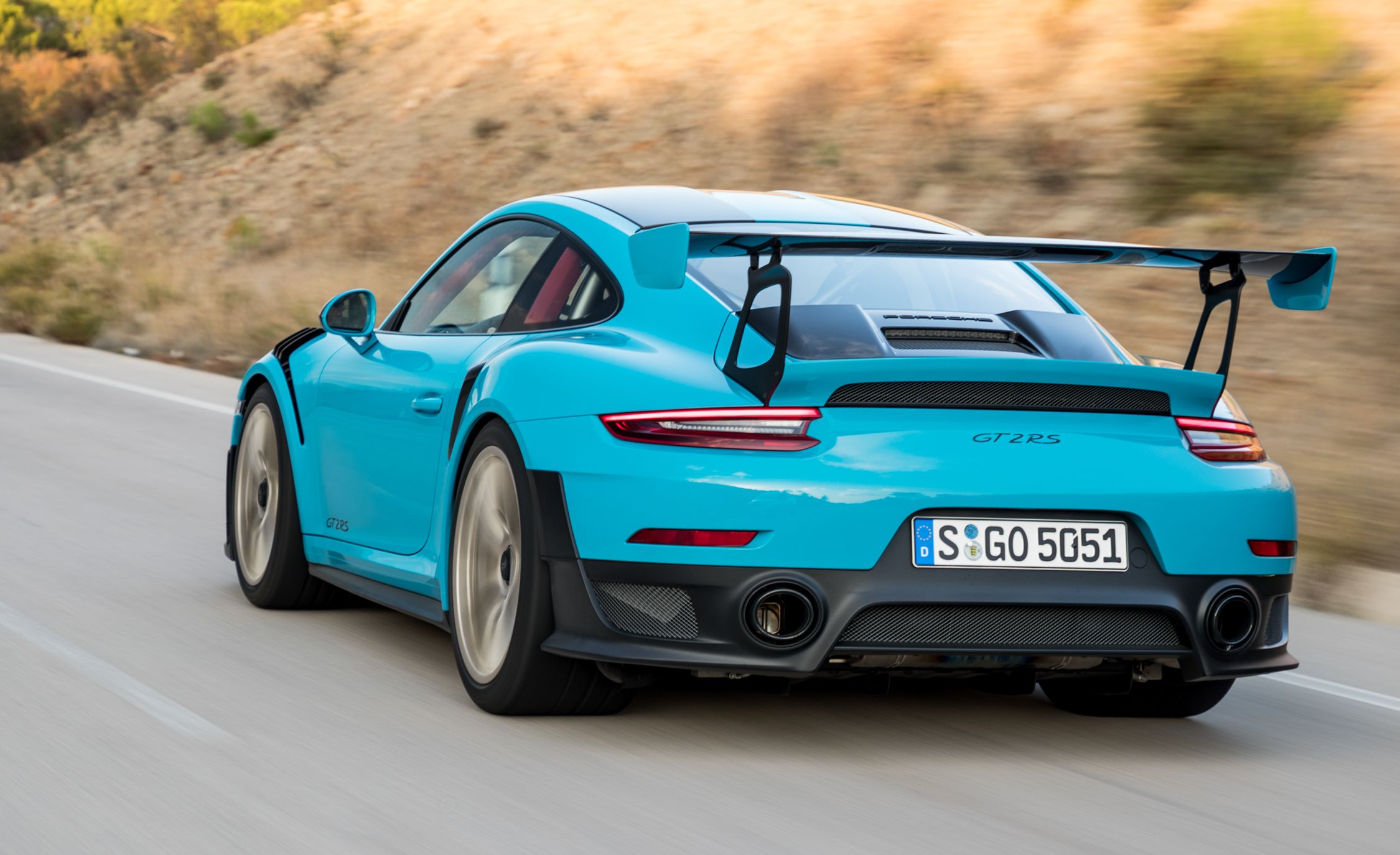 2019 Porsche 911 Gt2 Rs Reviews Price Photos 2019 Porsche 911 Gt2 Rs Reviews Price Photos And Specs Car Driver