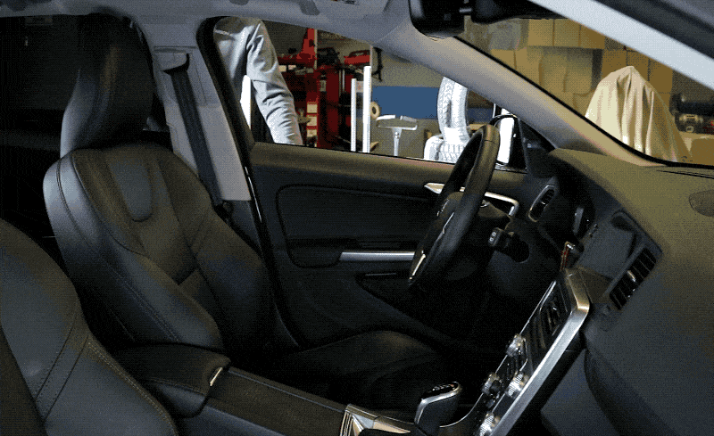 2018 Volvo V60 | Interior Review | Car and Driver 2018 Volvo V60 | Interior Review | Car and Driver