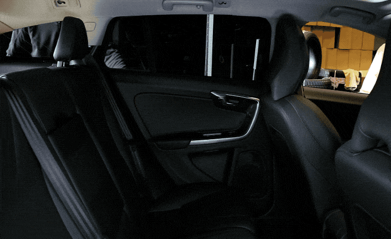 2018 Volvo V60 | Interior Review | Car and Driver 2018 Volvo V60 | Interior Review | Car and Driver