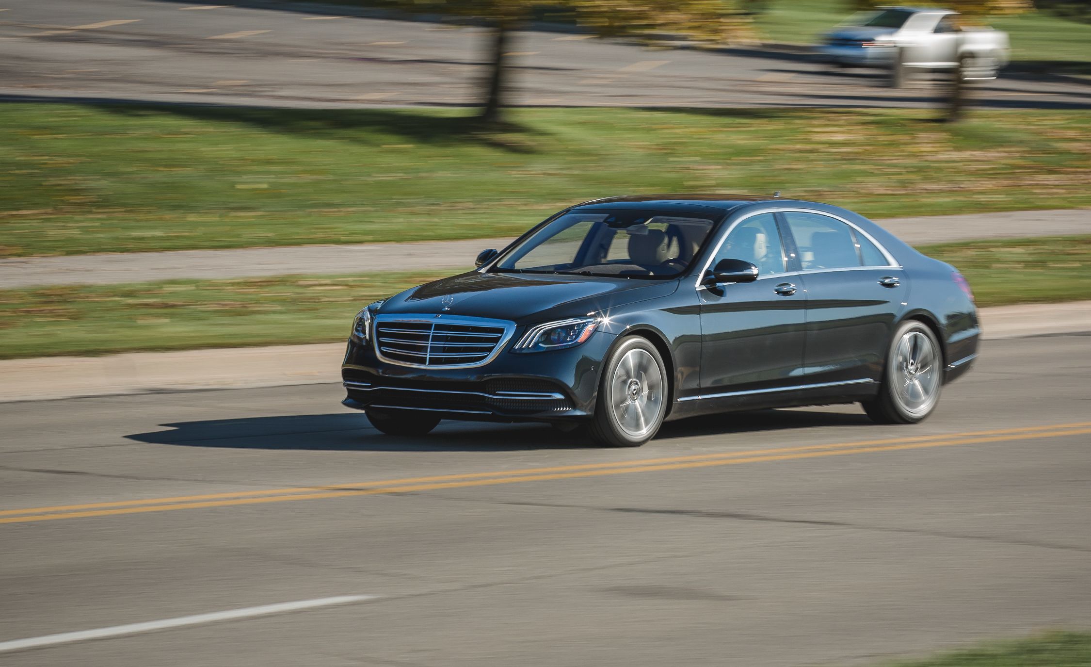 MercedesBenz Sclass Reviews MercedesBenz Sclass Price, Photos