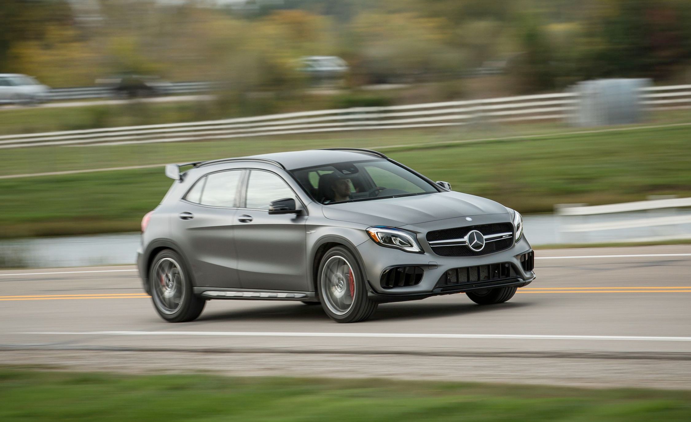 Мерседес gla 45 amg