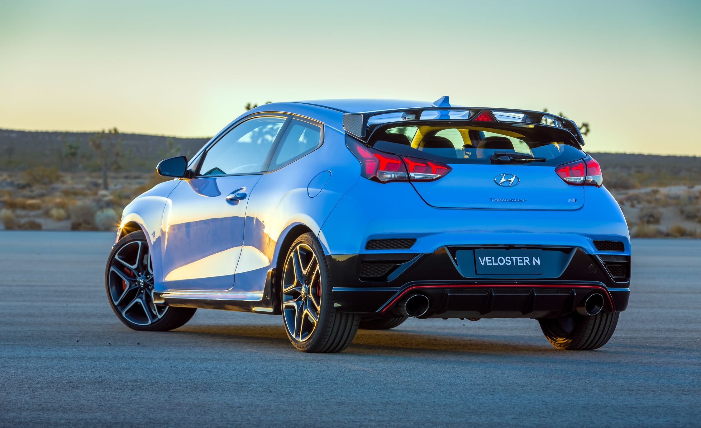 Hyundai Veloster N Reviews Hyundai Veloster N Price Photos And