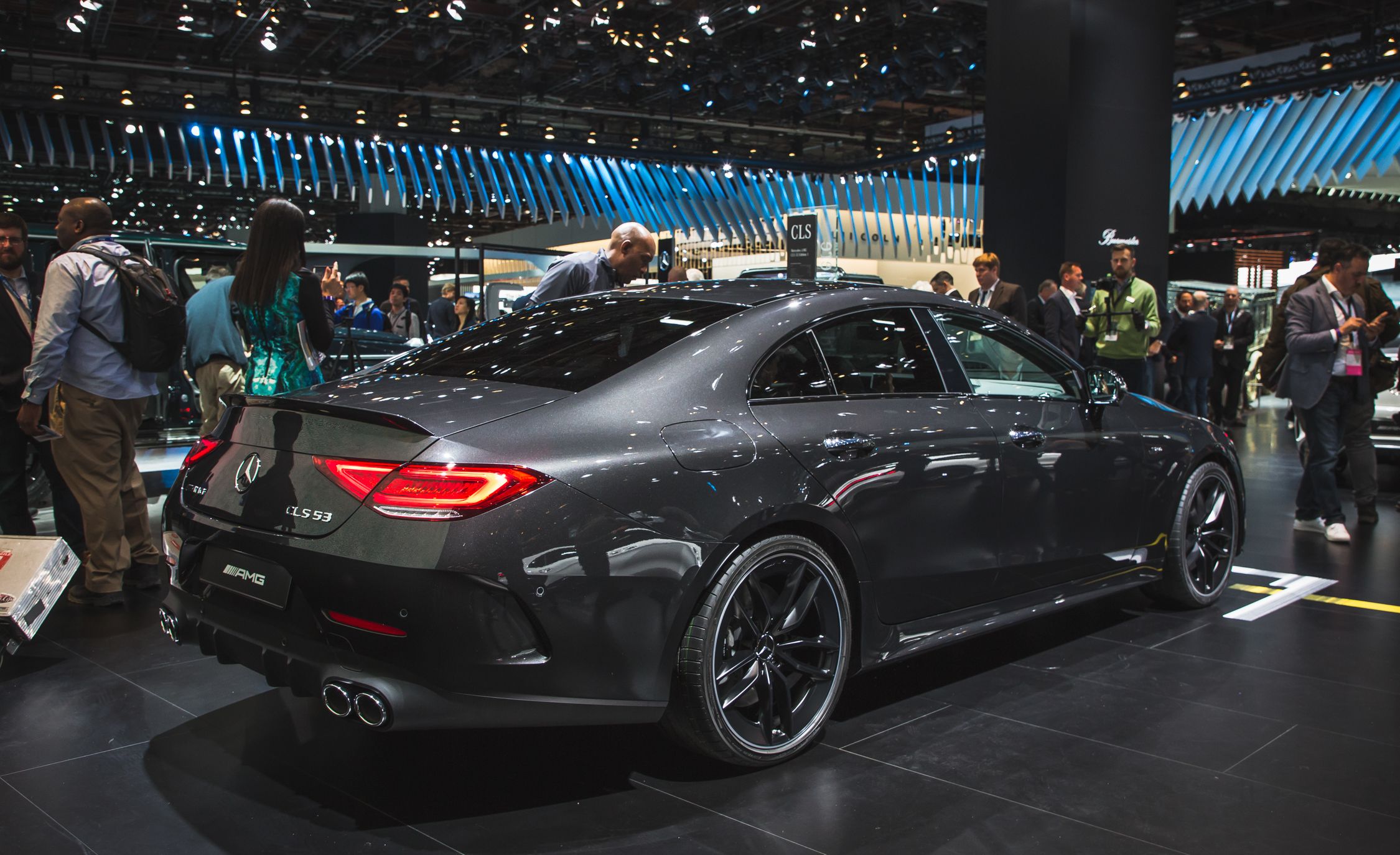 Mercedes Amg Cls63 S 4matic Reviews Mercedes Amg Cls63 S 4matic Reviews Price Photos And Specs Car Driver