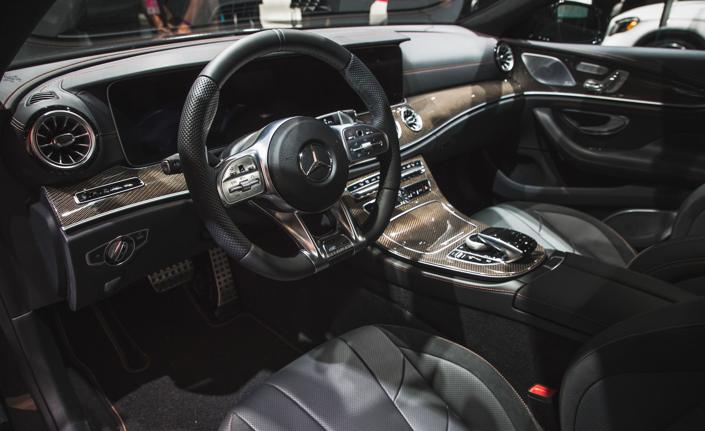 Mercedes Amg Cls63 S 4matic Reviews Mercedes Amg Cls63 S 4matic Reviews Price Photos And Specs Car Driver