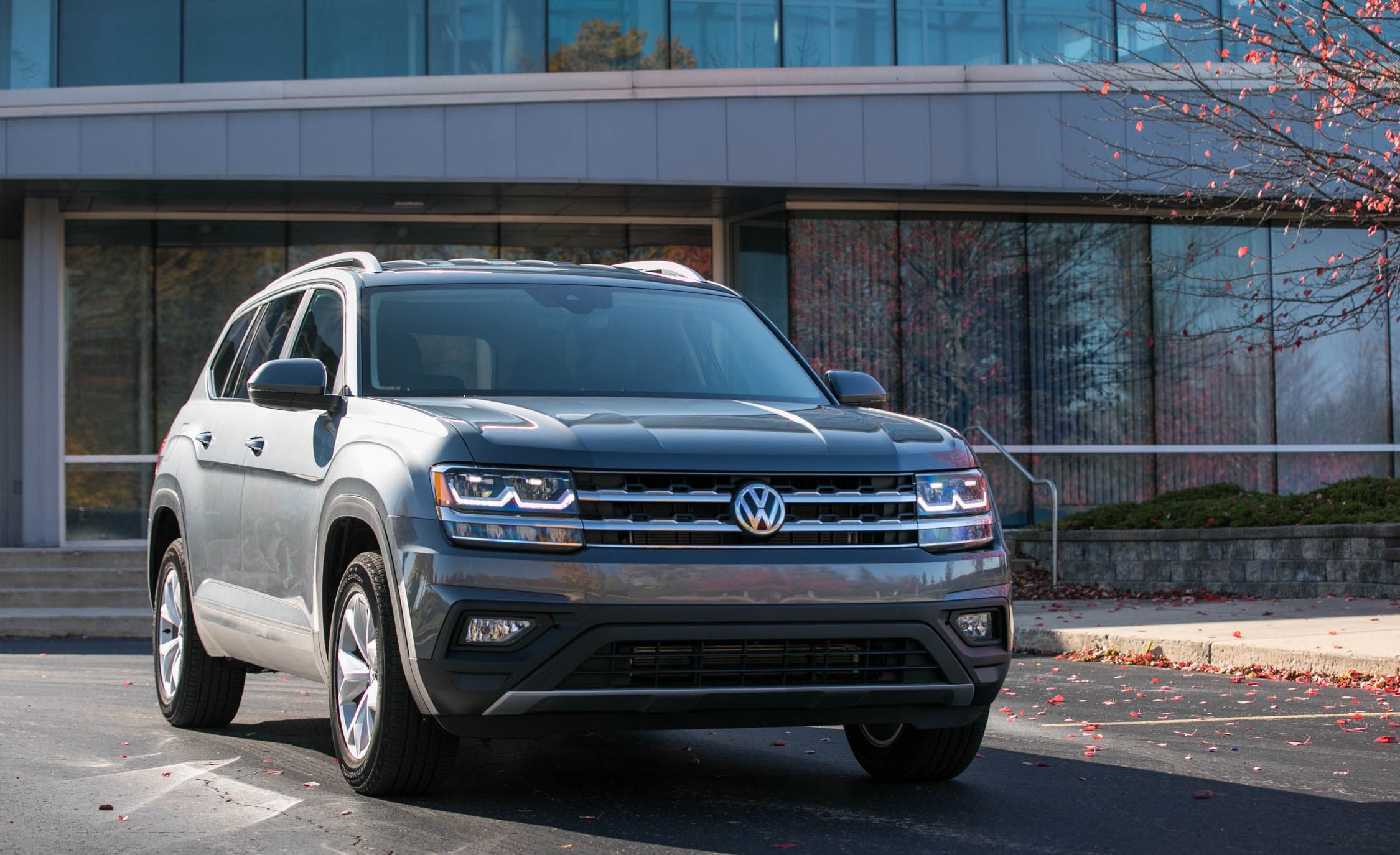 2020 Volkswagen Atlas Reviews Price Photos And 2020 Volkswagen Atlas Reviews Price Photos And Specs Car Driver