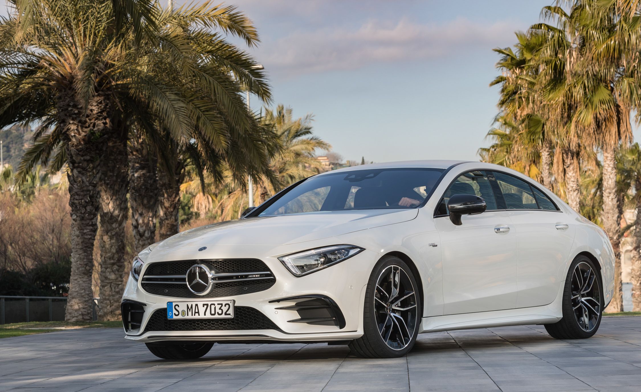 2019 Mercedes Benz Cls Cl Reviews Price 2019 Mercedes Benz Cls Cl Reviews Price Photos And Specs Car Driver