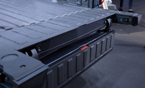 How the 2019 GMC Sierra’s Six-Function MultiPro Tailgate Works | News ...