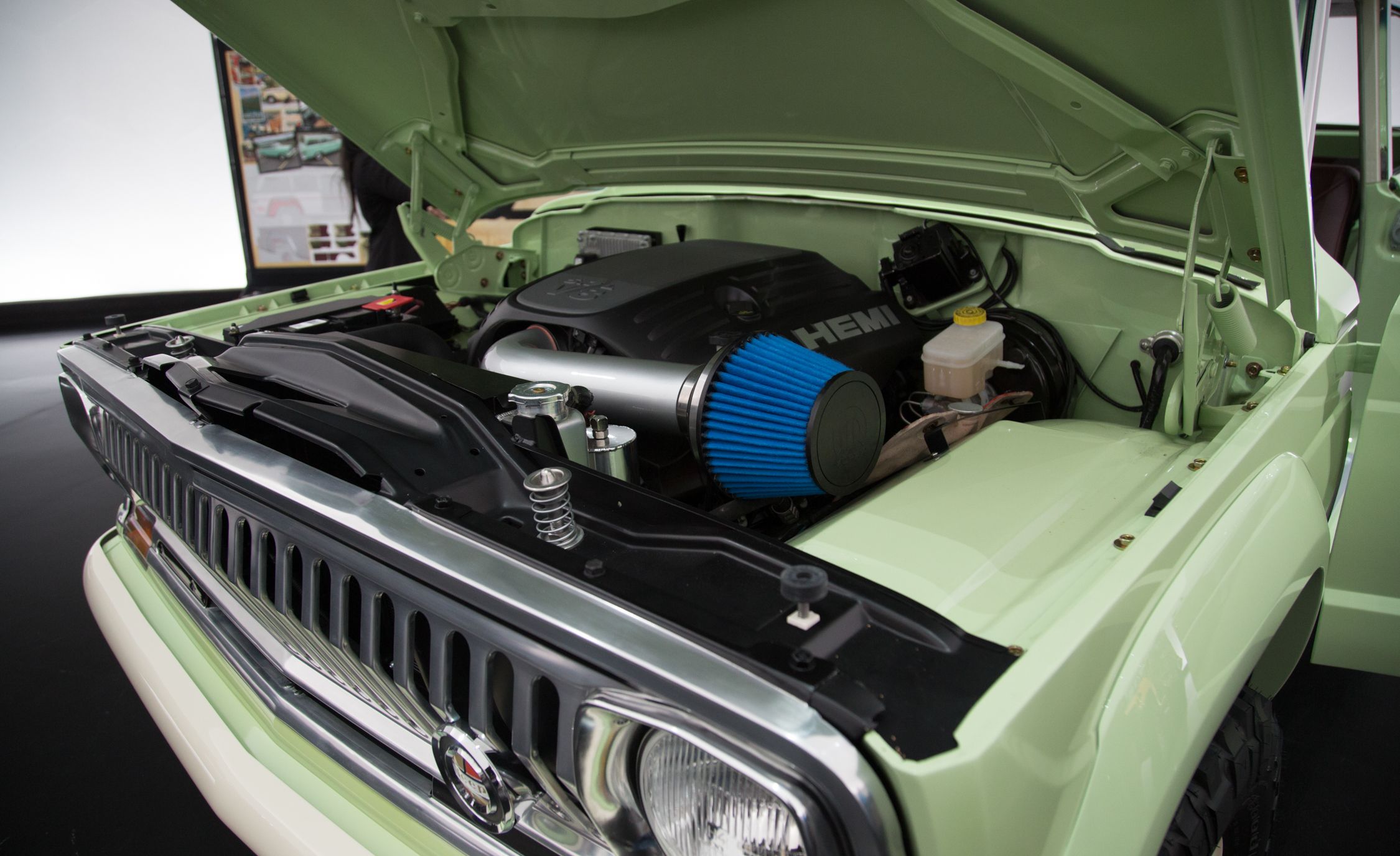 Jeep Debuts Wagoneer Roadtrip At Easter Jeep Safari News Car And