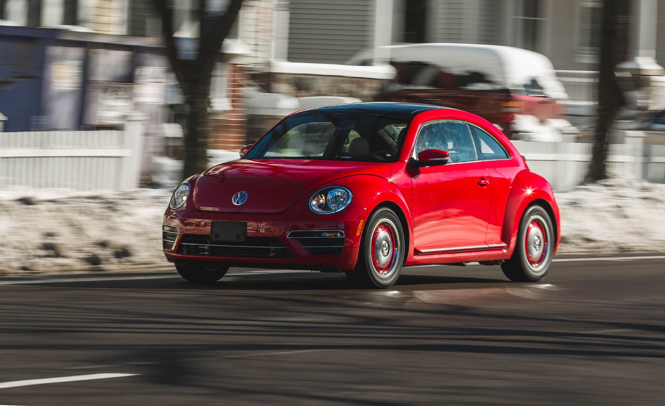 Volkswagen Beetle Reviews | Volkswagen Beetle Price, Photos, And Specs ...