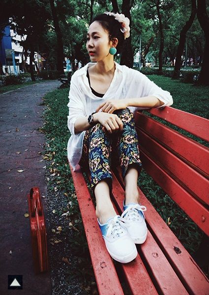 Photograph, Shoe, Style, People in nature, Street fashion, Tints and shades, Fashion accessory, Sitting, Beauty, Cool, 