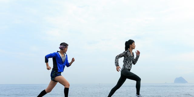 Sky, Coastal and oceanic landforms, Active pants, Running, Exercise, People in nature, Ocean, Beach, Coast, Shore, 