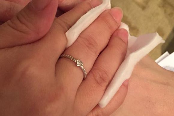 Finger, Skin, Jewellery, Nail, Wrist, Ring, Thumb, Engagement ring, Wedding ring, Body jewelry, 