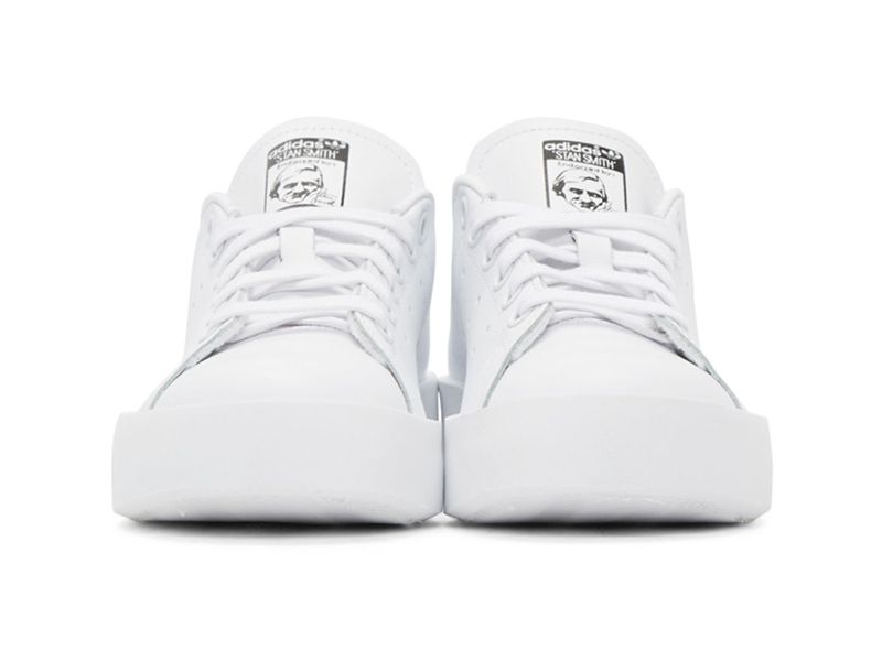 Shoe, Product, White, Sneakers, Black, Grey, Walking shoe, Silver, Brand, Skate shoe, 