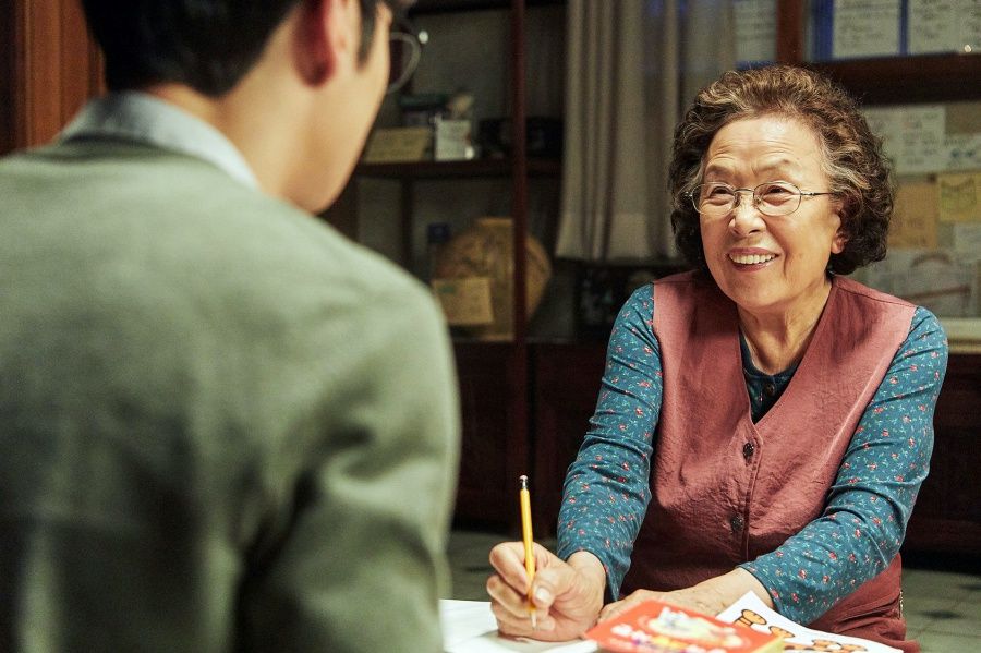 青龍獎三項提名《花漾奶奶秀英文》讓你爆笑又爆淚！