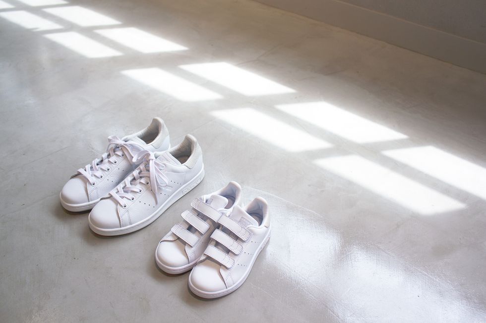 Footwear, Product, Shoe, White, Athletic shoe, Floor, Line, Light, Walking shoe, Grey, 