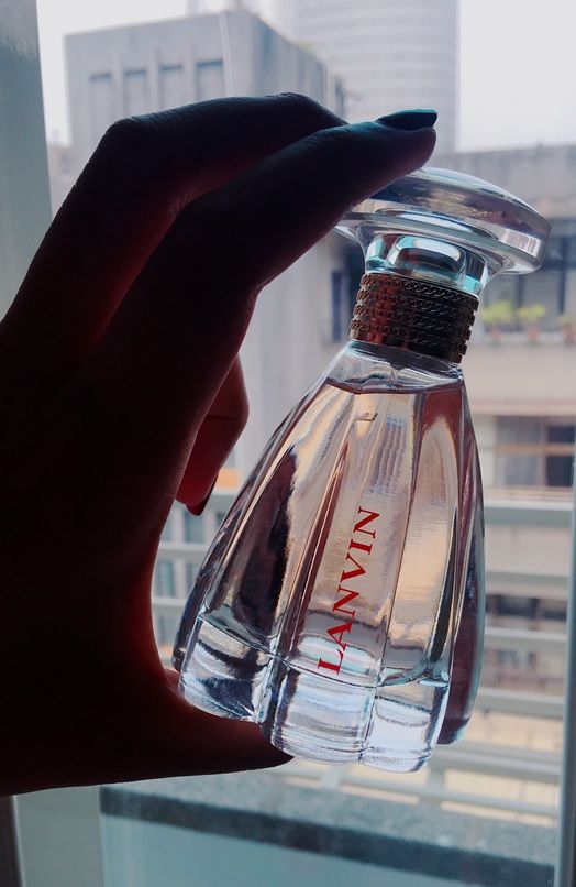 Water, Bottle, Perfume, Glass bottle, Fluid, Hand, Glass, Liquid, Drink, 
