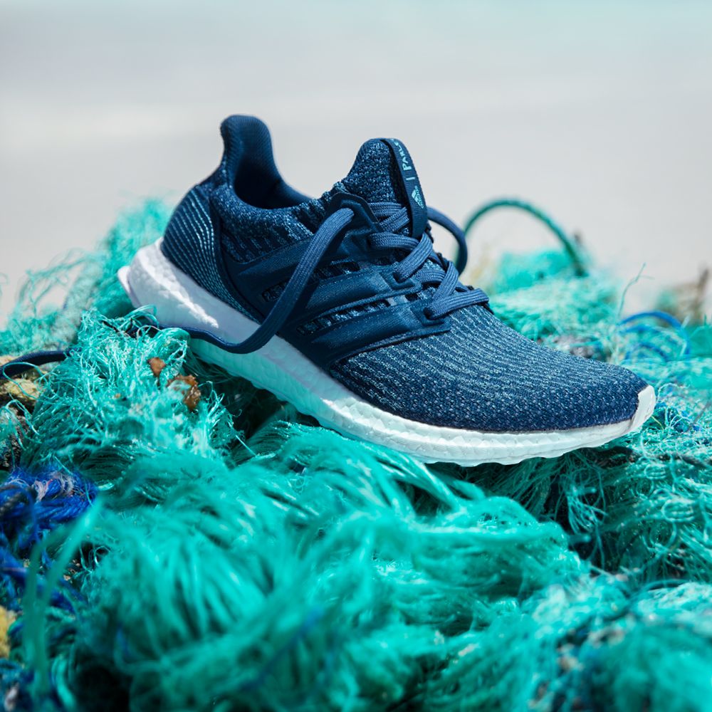 adidas用廢棄物打造環保時髦球鞋 馬爾地夫藍的波浪ultraboost讓你多一個收藏理由