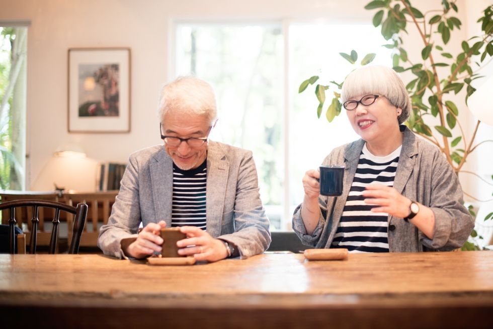 Photograph, People, Conversation, Table, Sitting, Room, Grandparent, Furniture, Glasses, Photography, 