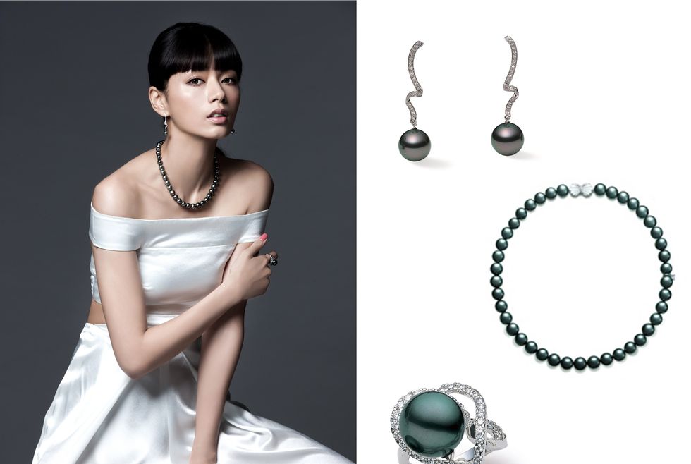 Jewellery, Fashion accessory, Fashion, Pearl, Earrings, Body jewelry, Gemstone, Hand, Neck, Fashion design, 