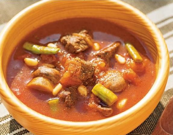 Food, Soup, Stew, Dish, Tableware, Recipe, Meat, Bowl, Curry, Spoon, 