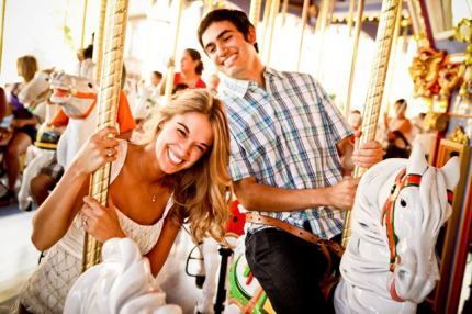 Amusement ride, People, Carousel, Fun, Amusement park, Recreation, Event, Happy, Smile, Park, 