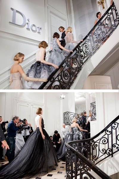 Stairs, Trousers, Human body, Dress, Handrail, Formal wear, Style, Gown, Baluster, Fashion, 