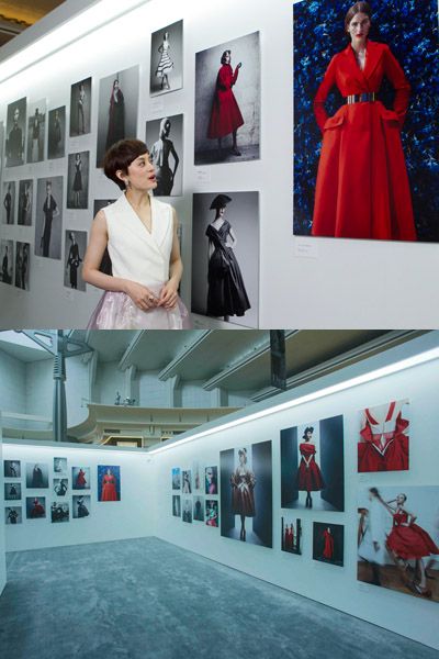 Sleeve, Hat, Red, Interior design, Dress, Fashion, Carmine, Street fashion, Art, Picture frame, 
